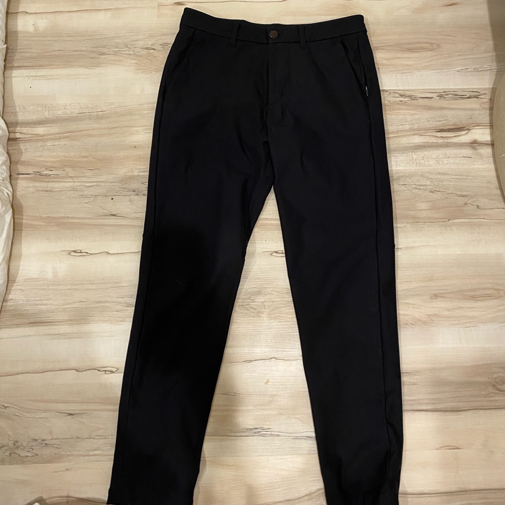 Lululemon black slim commission pant 30x32